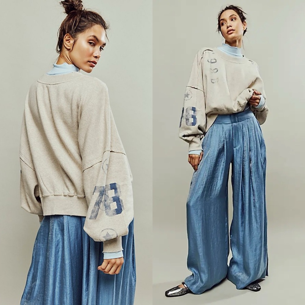 NWT- Free People Gaia Sweatshirt